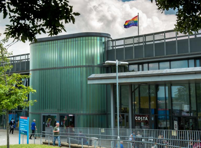 The main entrance of Rotherham Hospital